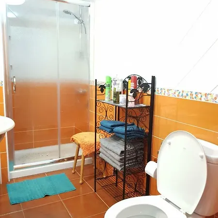 Apartment 2-3 *