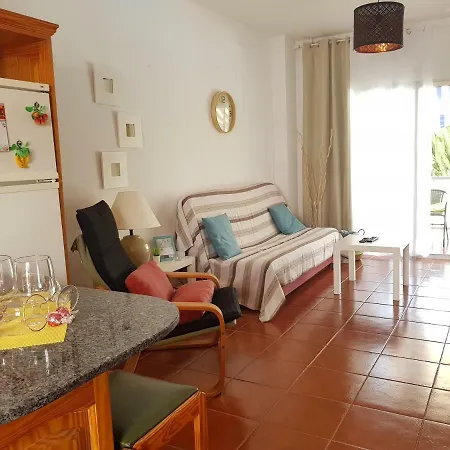 2-3 * Playa del Ingles (Gran Canaria)